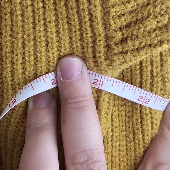 Knit pullover turtleneck sweater, mustard yellow, retro, large, comfy - Picture 5 of 6